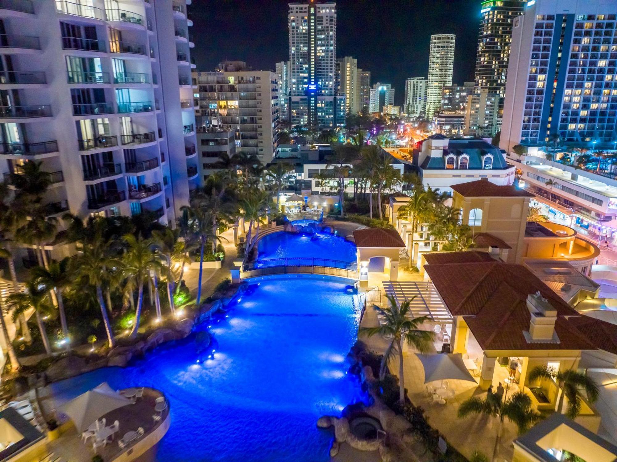 Apartment Surfers Paradise Getaway Amazing Amenities Gold Coast