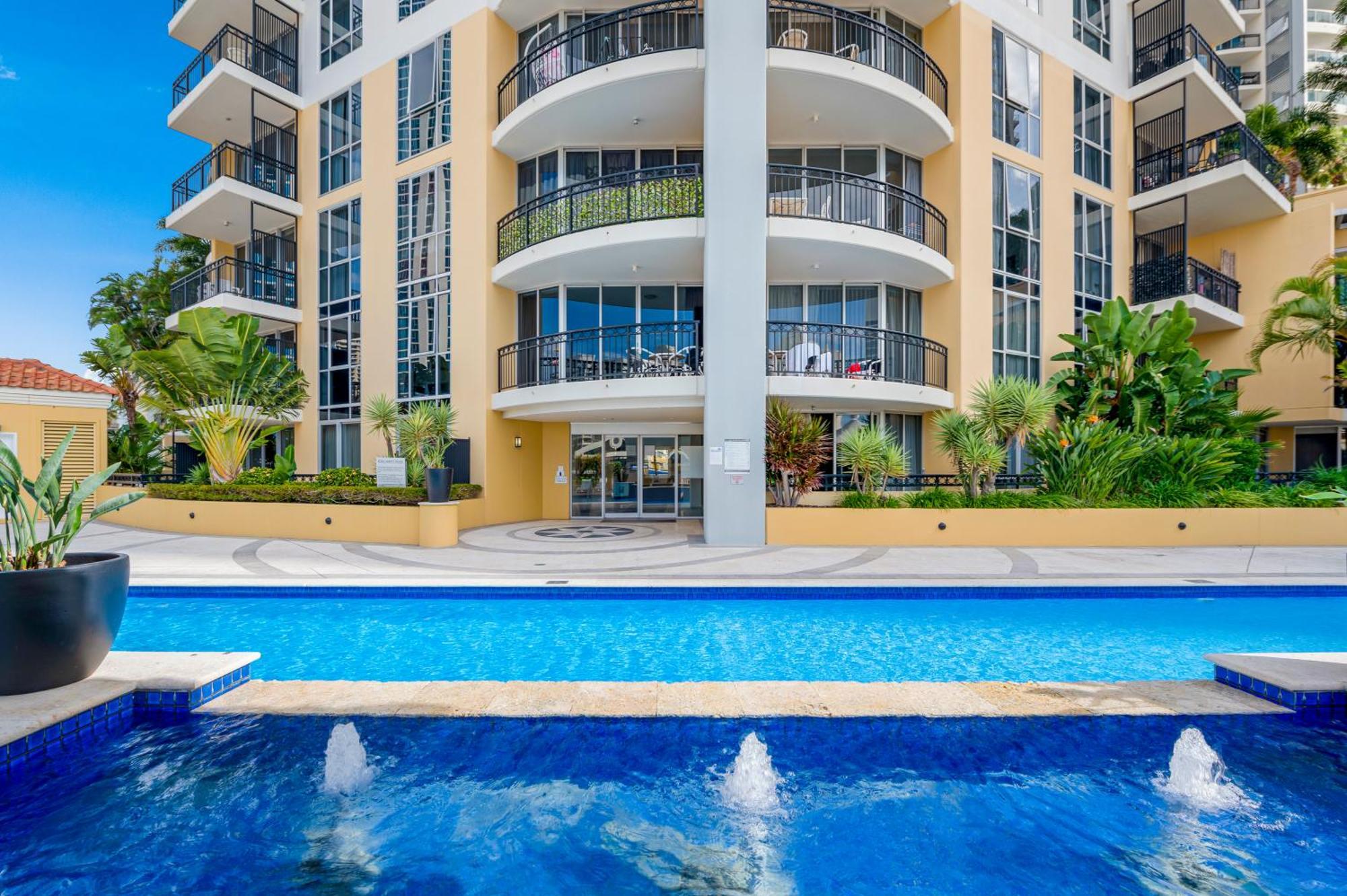 Surfers Paradise Getaway Amazing Amenities Gold Coast