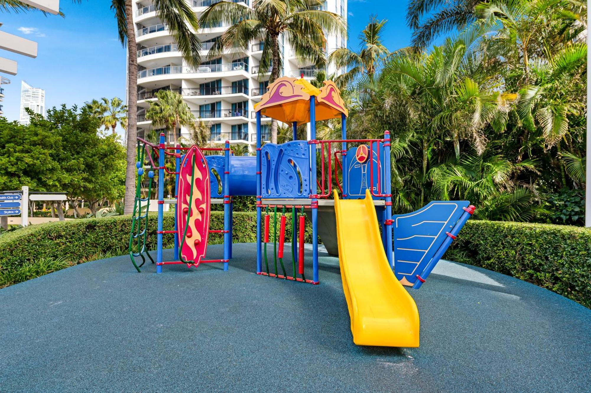 Surfers Paradise Getaway Amazing Amenities Apartment Gold Coast